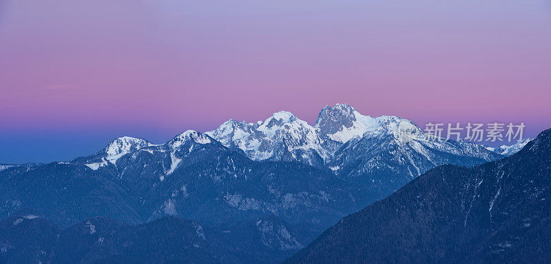 Monte Tiarfin(白云石-意大利)